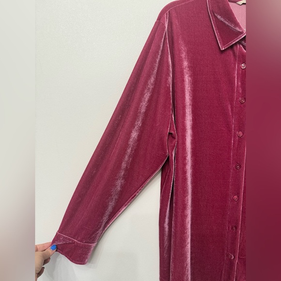 Soft Surroundings Boyfriend Button Up Velvet Shirt - Picture 7 of 10
